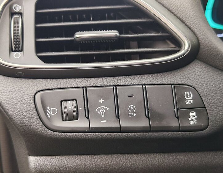 Hyundai i30 Kombi 1,5 l 103 kw