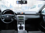 Volkswagen Passat Sedan 2,0 l 103 kw