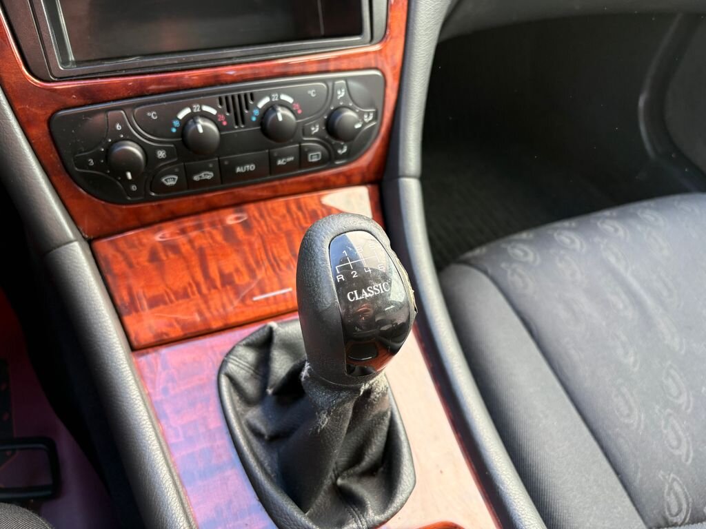 Mercedes-Benz Třídy C Sedan 1,8 l 105 kw