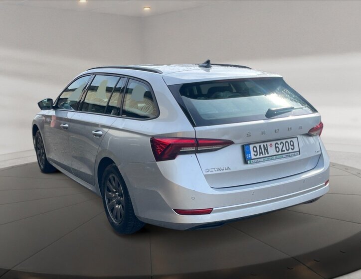 Škoda Octavia Kombi 2,0 l 110 kw