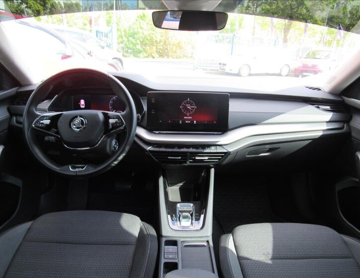 Škoda Octavia Sedan / Limuzína 2,0 l 110 kw