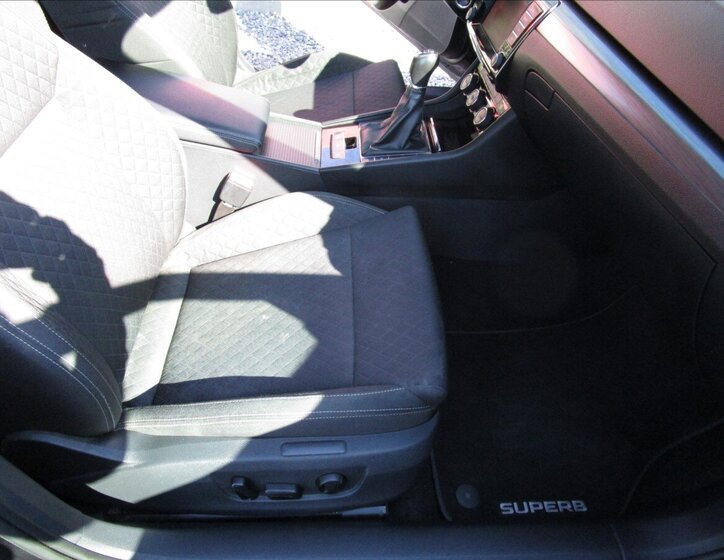 Škoda Superb Kombi 2,0 l 110 kw