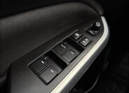 Suzuki Vitara SUV / Terénní 1,4 l 103 kw