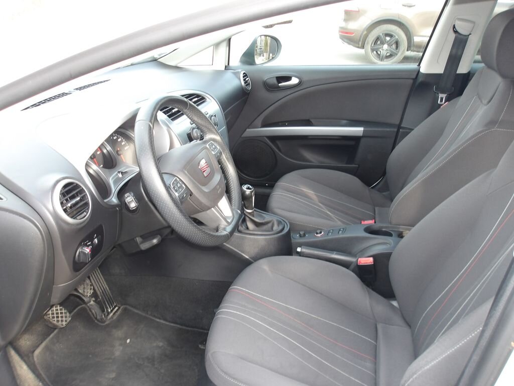 Seat Leon Hatchback 1,4 l 92 kw