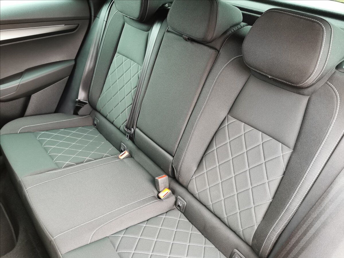 Škoda Karoq SUV 2,0 l 110 kw