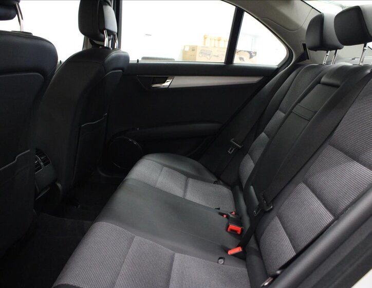 Mercedes-Benz Třídy C 14