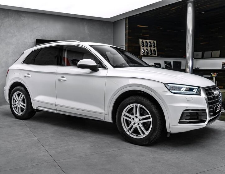 Audi Q5 SUV 2,0 l 140 kw