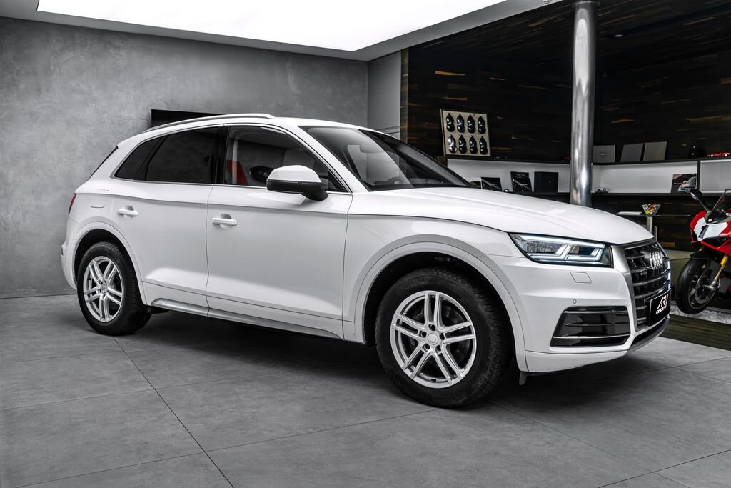 Audi Q5 SUV 2,0 l 140 kw