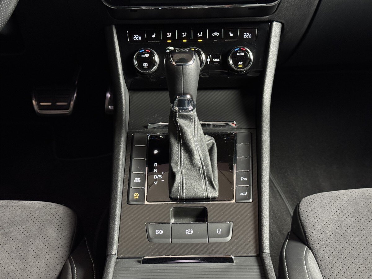 Škoda Superb Kombi 1,5 l 110 kw