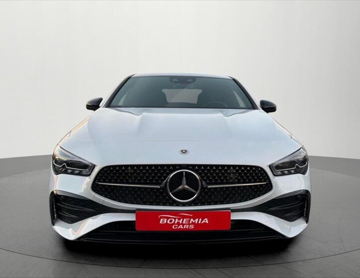 Mercedes-Benz CLA 2