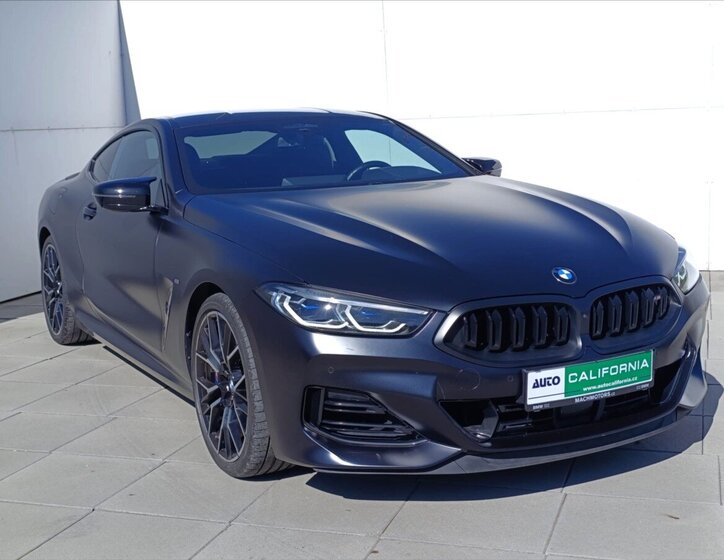 BMW Řada 8 Kupé 4,4 l 390 kw