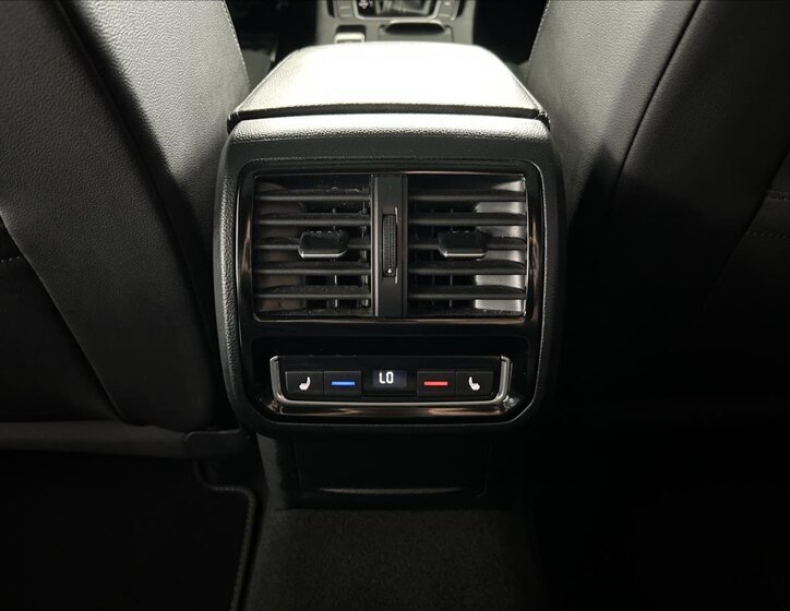 Volkswagen Arteon Kombi 2,0 l 147 kw