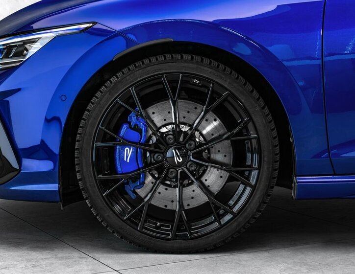 Volkswagen Golf Hatchback 2,0 l 245 kw