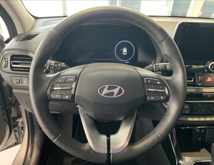 Hyundai i30 Kombi 998,0 73 kw