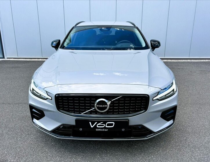 Volvo V60 8