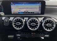 Mercedes-Benz CLA Kupé 1,3 l 118 kw