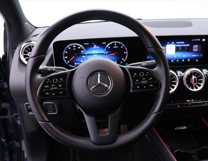 Mercedes-Benz Třídy B Hatchback 2,0 l 110 kw