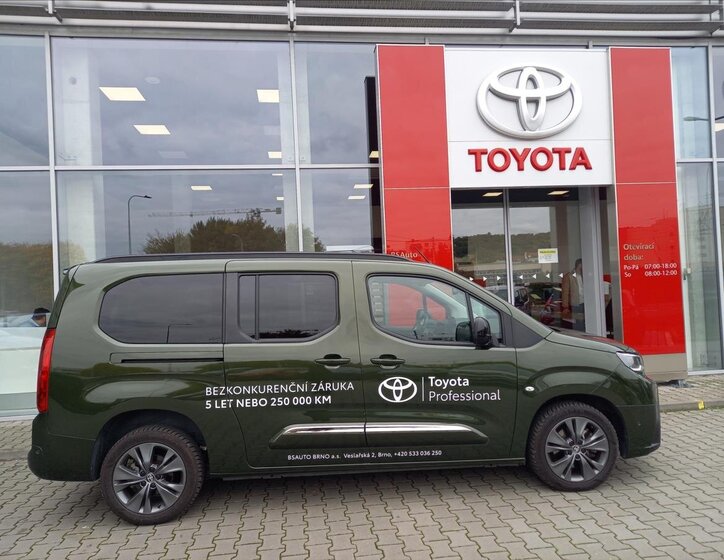 Toyota ProAce City Verso MPV 1,5 l 96 kw