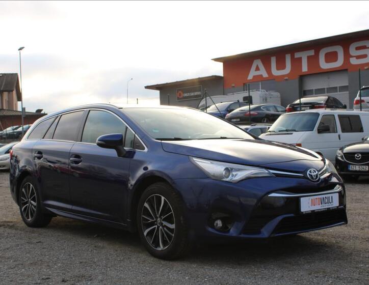 Toyota Avensis 3