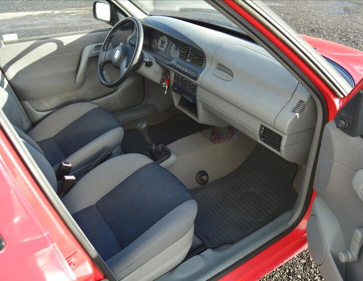 Škoda Felicia Hatchback 1,3 l 40 kw