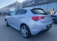 Alfa Romeo Giulietta 4