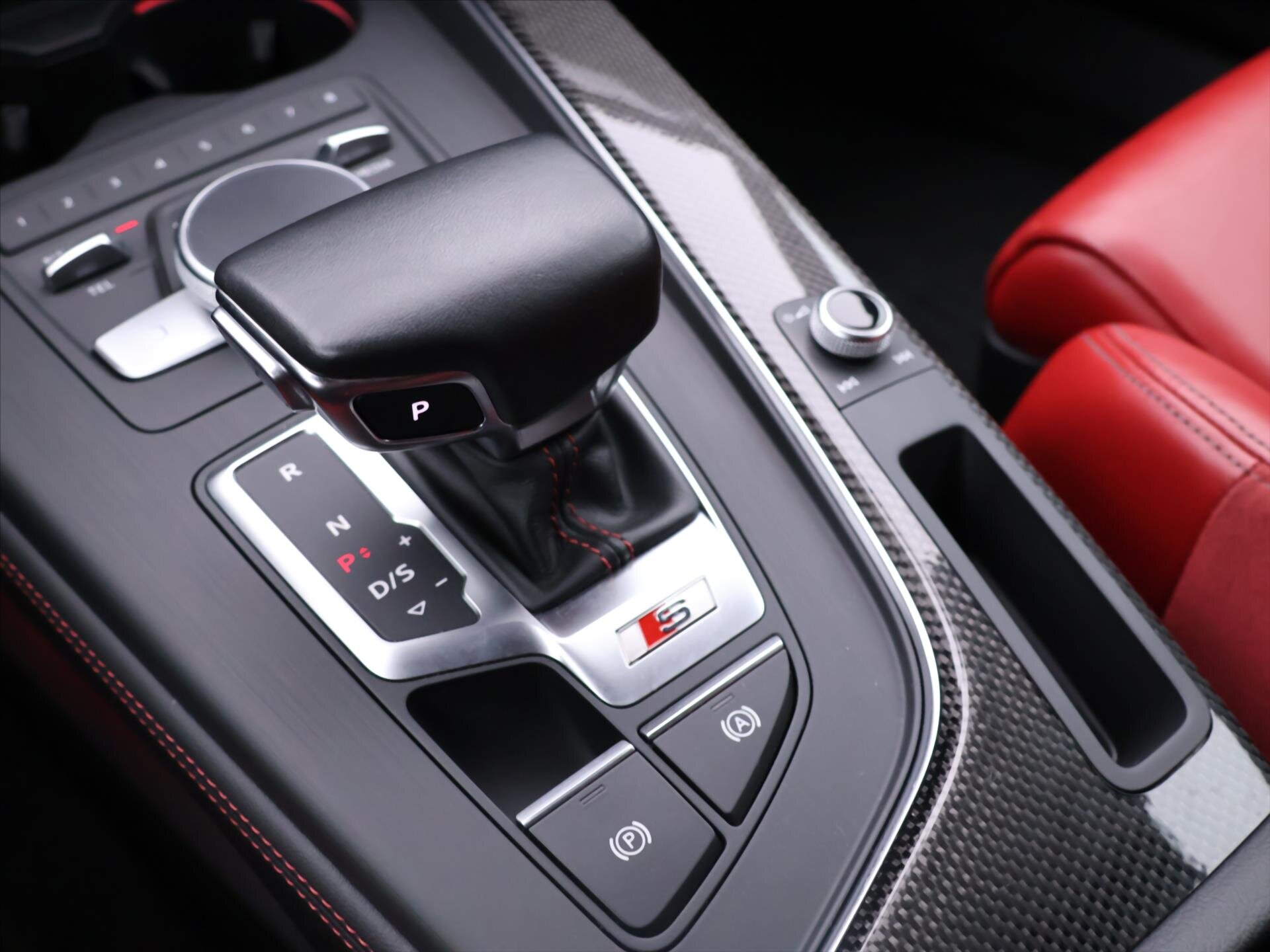 Audi S5 Sedan 3,0 l 260 kw