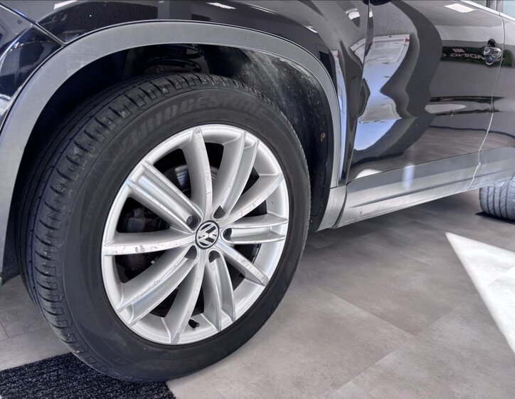 Volkswagen Tiguan SUV / Terénní 1,4 l 110 kw