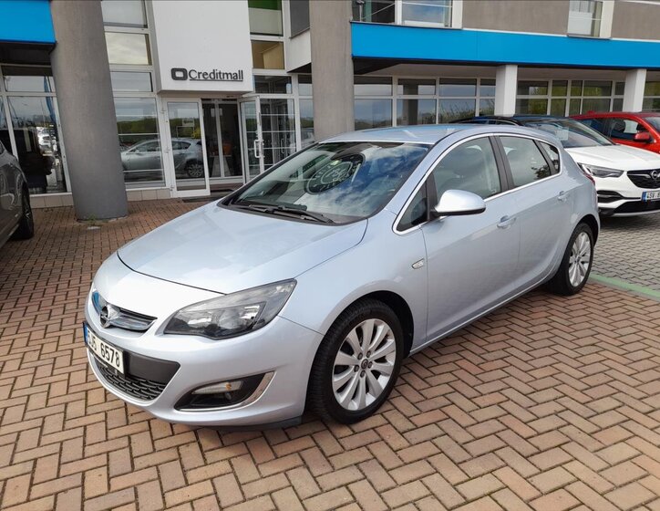 Opel Astra Hatchback 1,4 l 103 kw