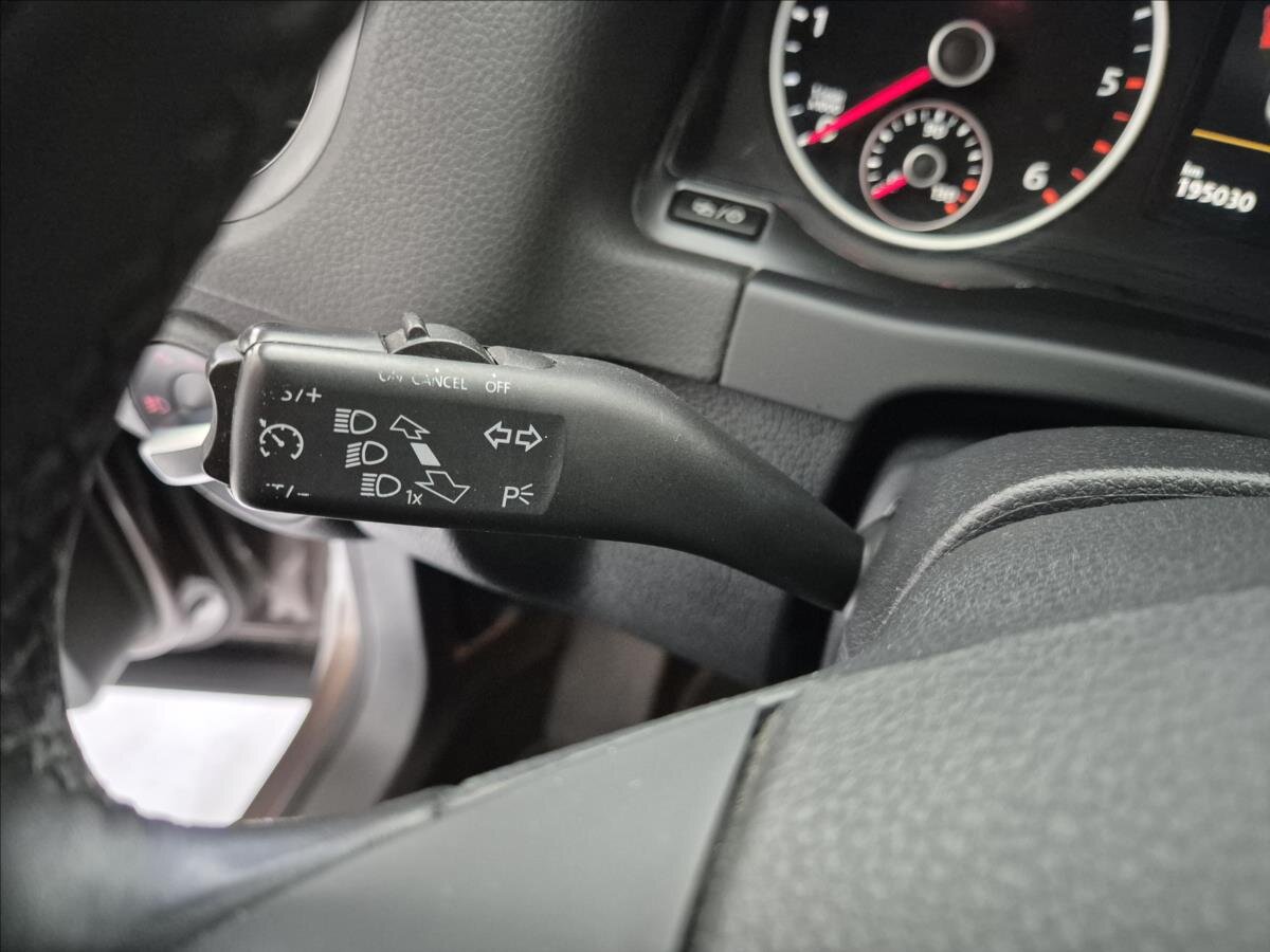 Volkswagen Tiguan SUV / Terénní 2,0 l 103 kw