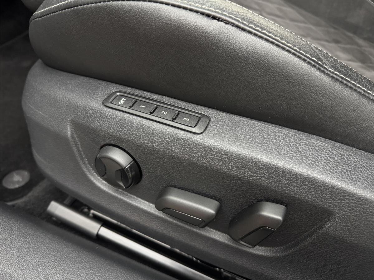 Škoda Superb Kombi 2,0 l 140 kw