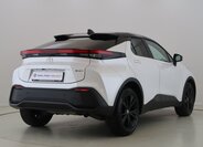 Toyota C-HR SUV 1,8 l 72 kw