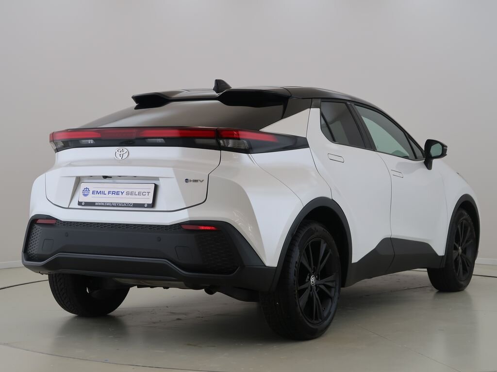 Toyota C-HR SUV 1,8 l 72 kw