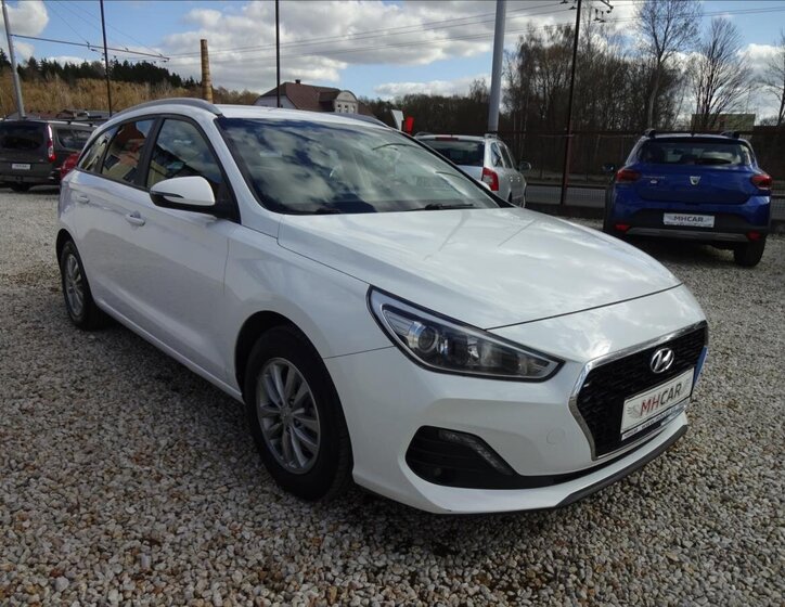 Hyundai i30 Kombi 1,6 l 85 kw