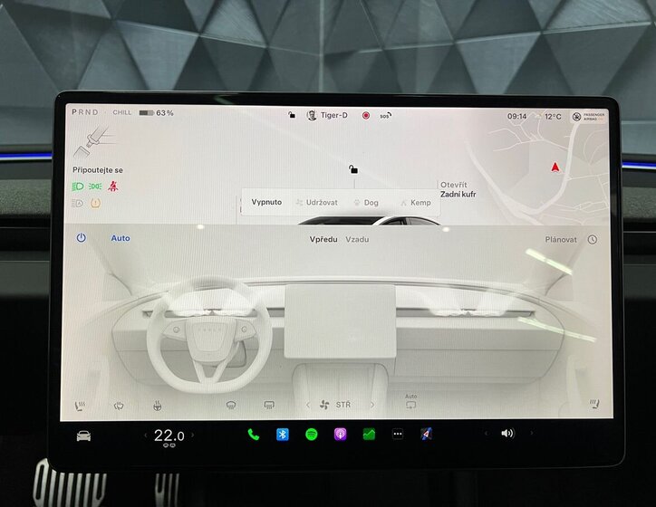 Tesla Model 3 Sedan 0,0 324 kw