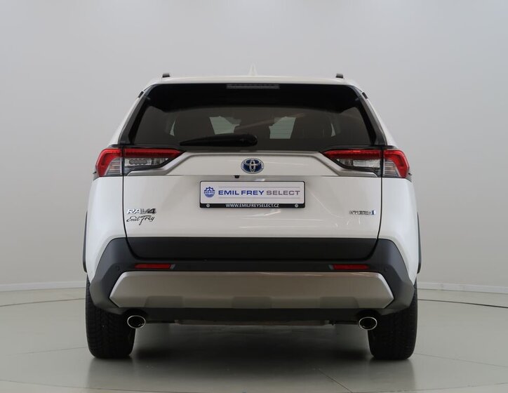 Toyota RAV4 SUV / Terénní 2,5 l 131 kw