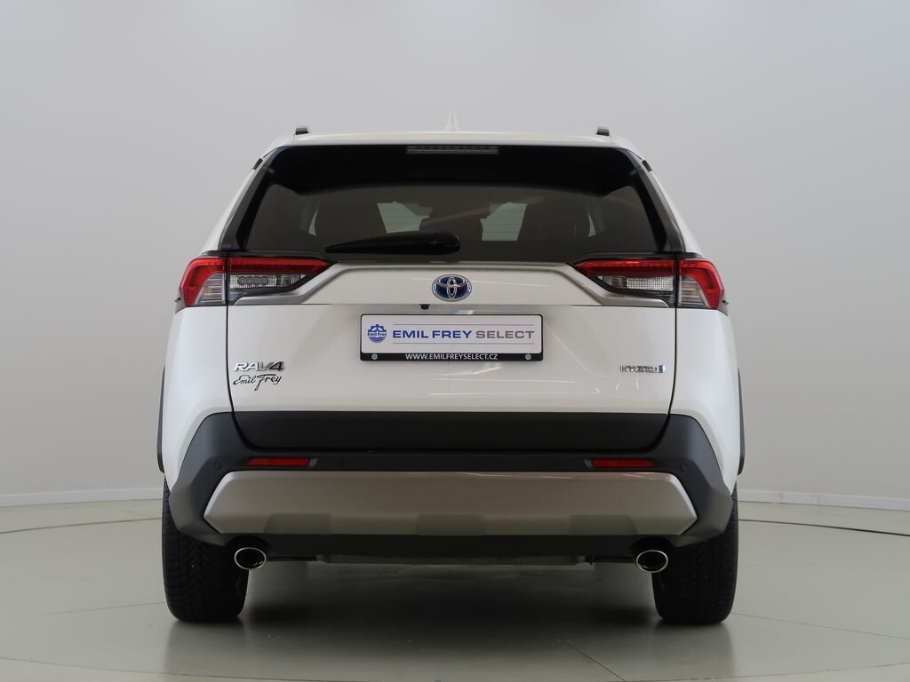 Toyota RAV4 SUV / Terénní 2,5 l 131 kw