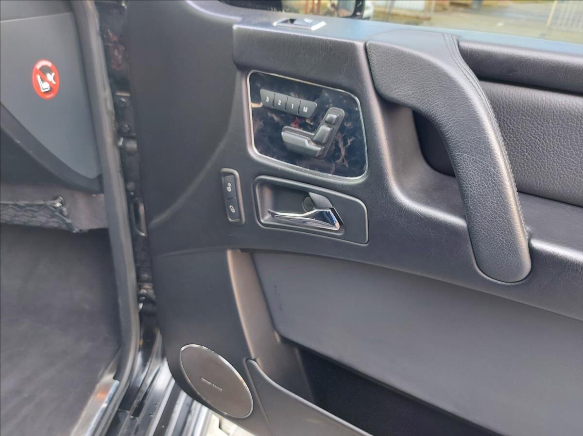 Mercedes-Benz Třídy G SUV / Terénní 3,0 l 155 kw