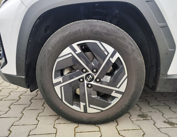 Hyundai Tucson SUV 1,6 l 118 kw