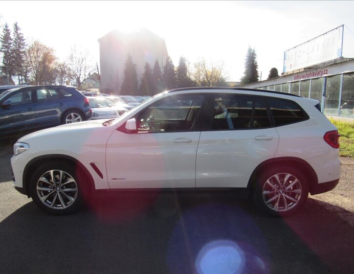 BMW X3 SUV 2,0 l 140 kw