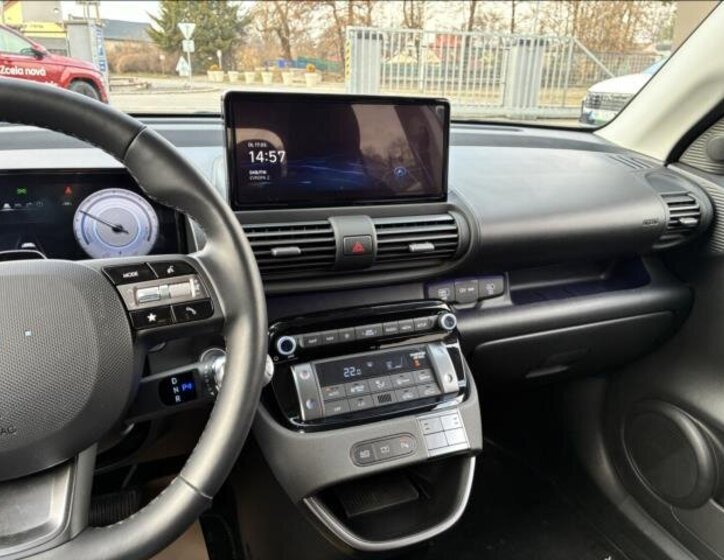 Hyundai Inster SUV / Terénní 0,0 84 kw