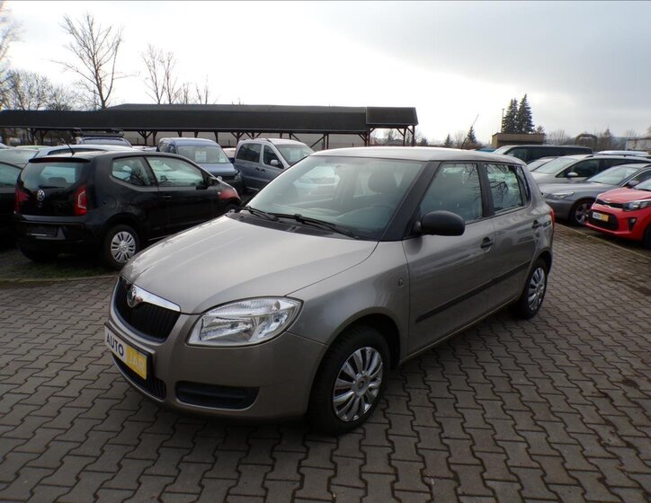Škoda Fabia Hatchback 1,2 l 44 kw