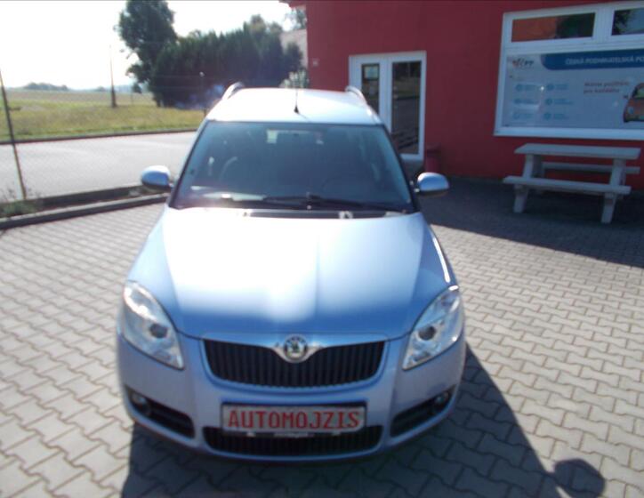 Škoda Roomster 3