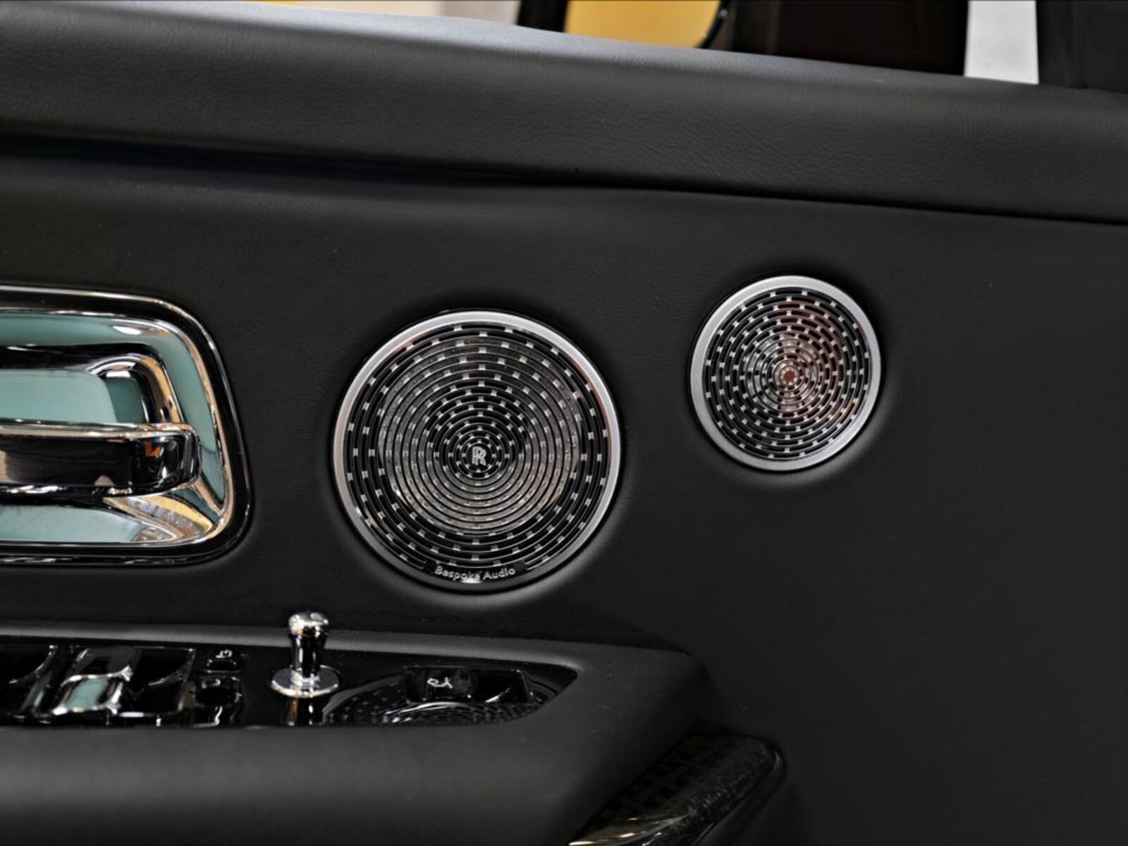 Rolls-Royce Cullinan 12