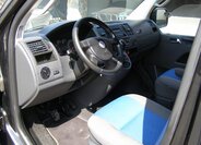 Volkswagen Caravelle 11