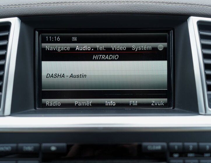 Mercedes-Benz GL SUV / Terénní 4,7 l 320 kw