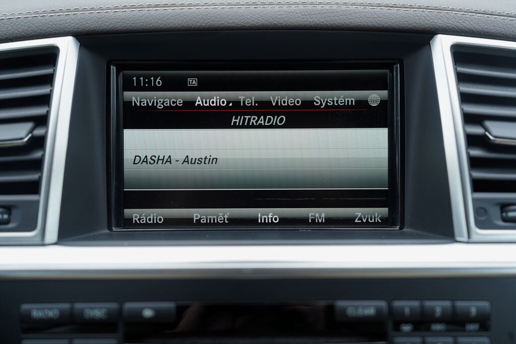 Mercedes-Benz GL SUV / Terénní 4,7 l 320 kw