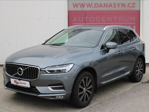 Volvo XC60 SUV / Terénní 2,0 l 145 kw
