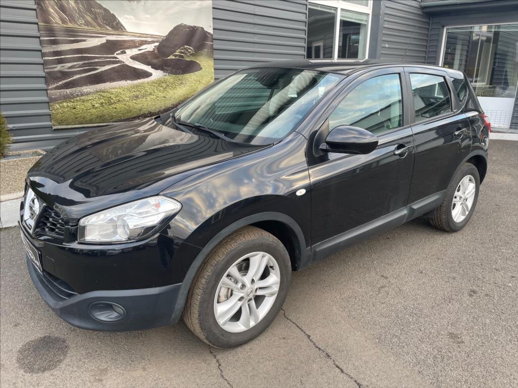 Nissan Qashqai SUV 2,0 l 110 kw
