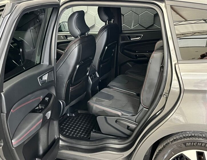 Ford S-MAX MPV 2,0 l 110 kw