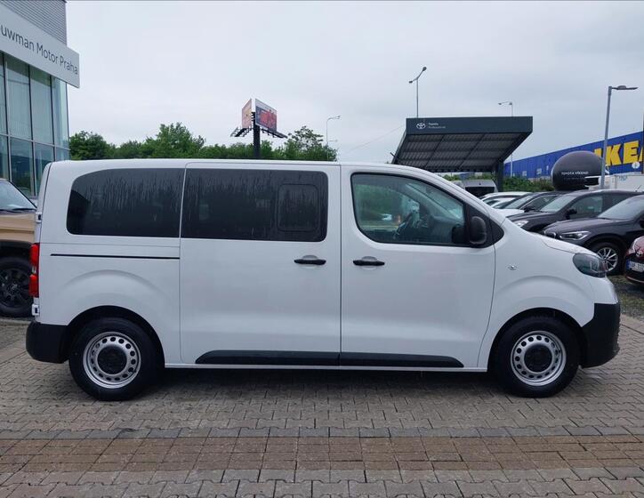 Toyota ProAce Verso 3
